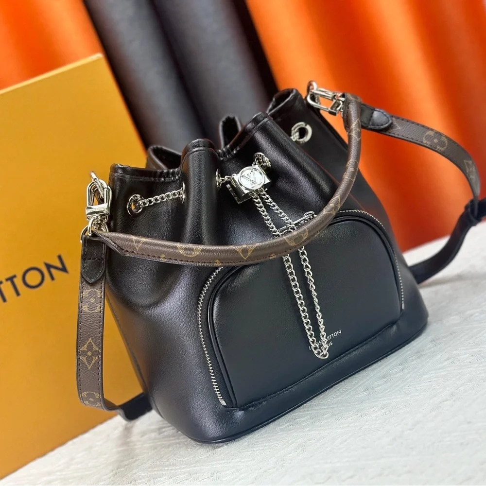 Louis Vuitton Black and Brown Shoulder Bag